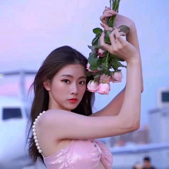 娴娴宝贝⁹⁸⁵