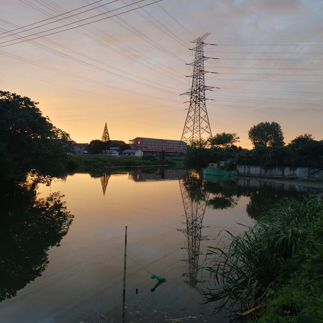 走自己的路做自己的事
