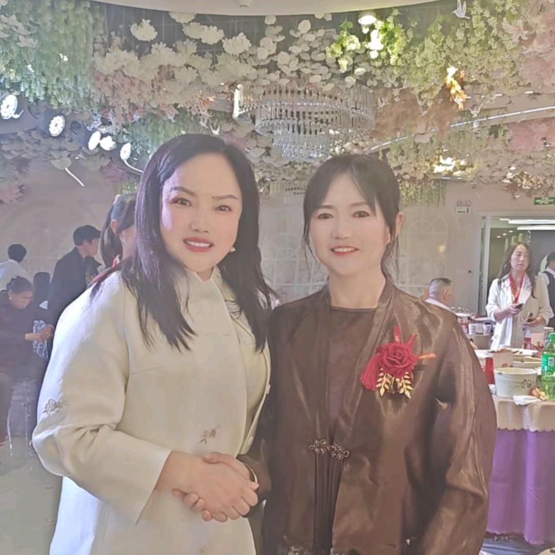 黄美美（妈妈）小号好物分享