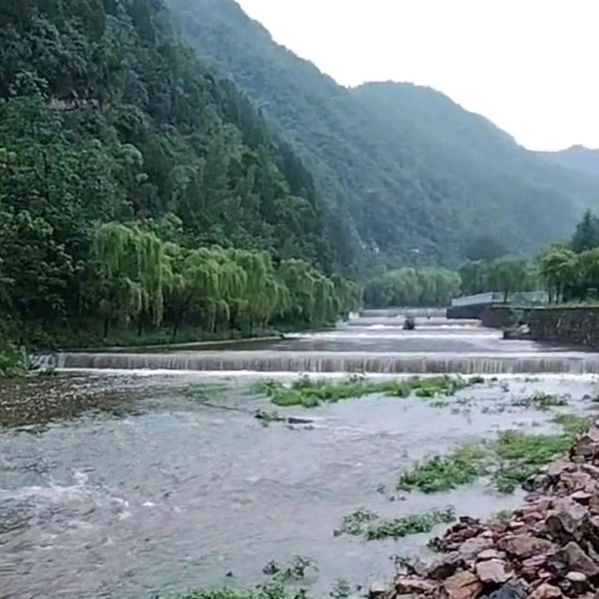 万里山河