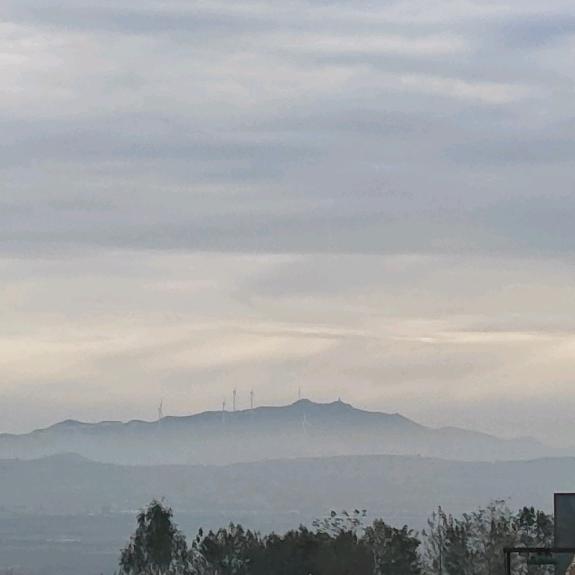 空     格