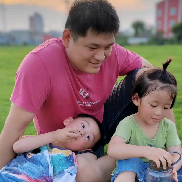 兩袖清風口袋空空