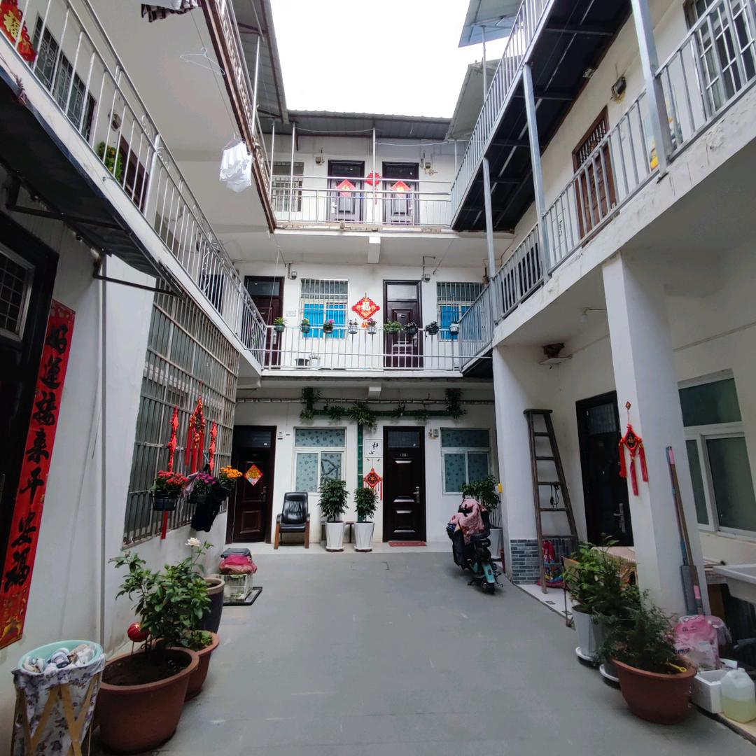 瞧瞧民宿