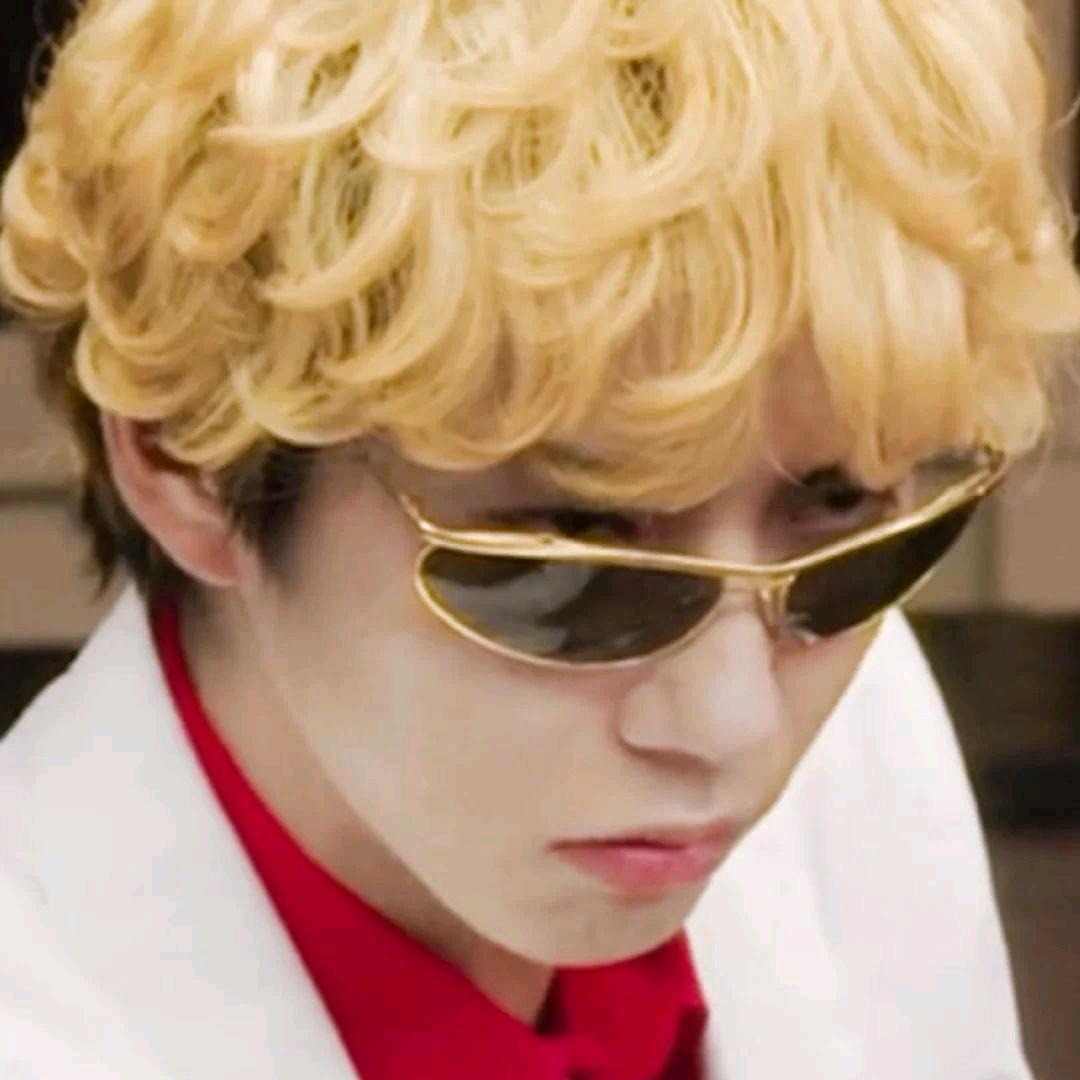 反正月光不照我