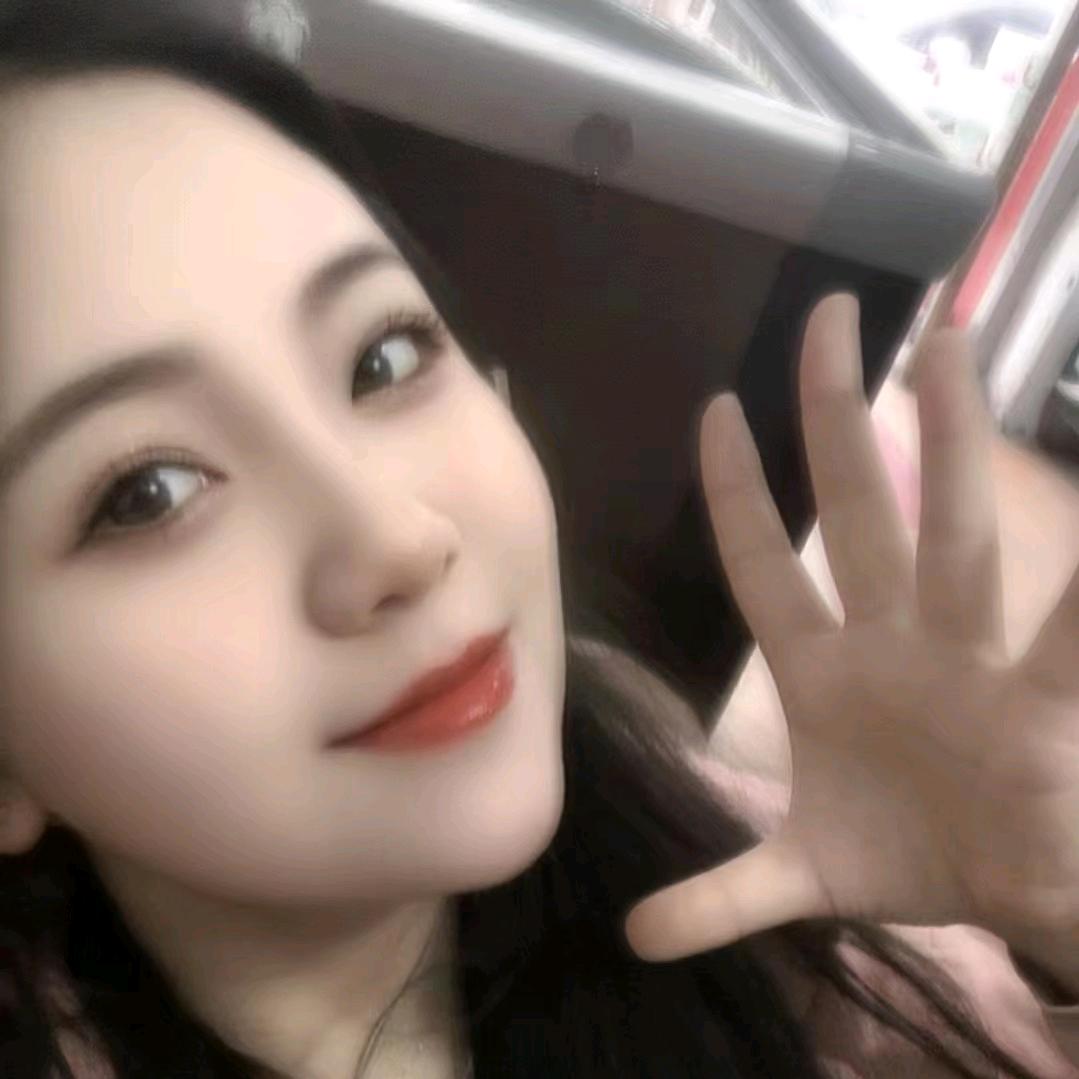 倪的瑶瑶