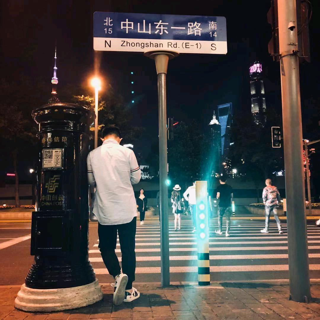 小一自媒体