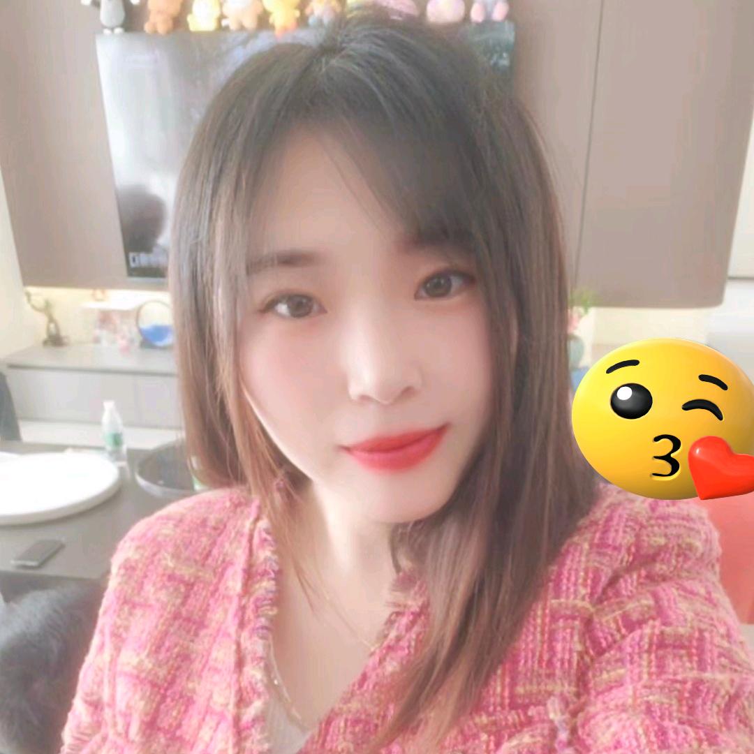 Luna.喵喵，一木瑜伽