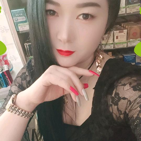 带刺的玫瑰^0^