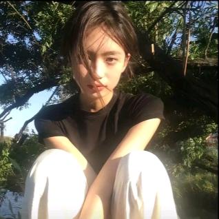 小蛋^