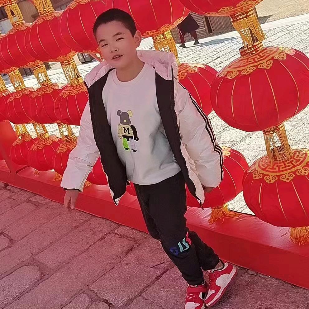 小青年