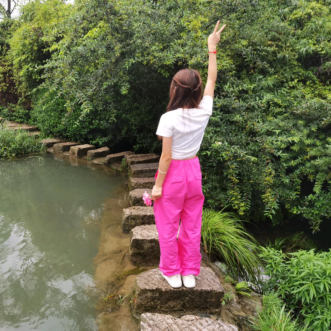 渣芯了小姐姐