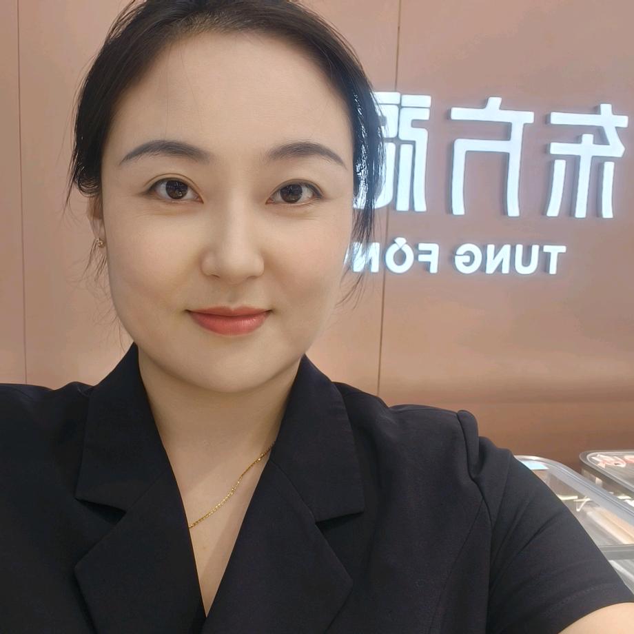 荣九东方福陈姝贤