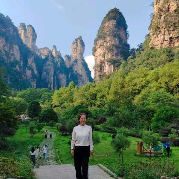 芬芳百货首播筹备