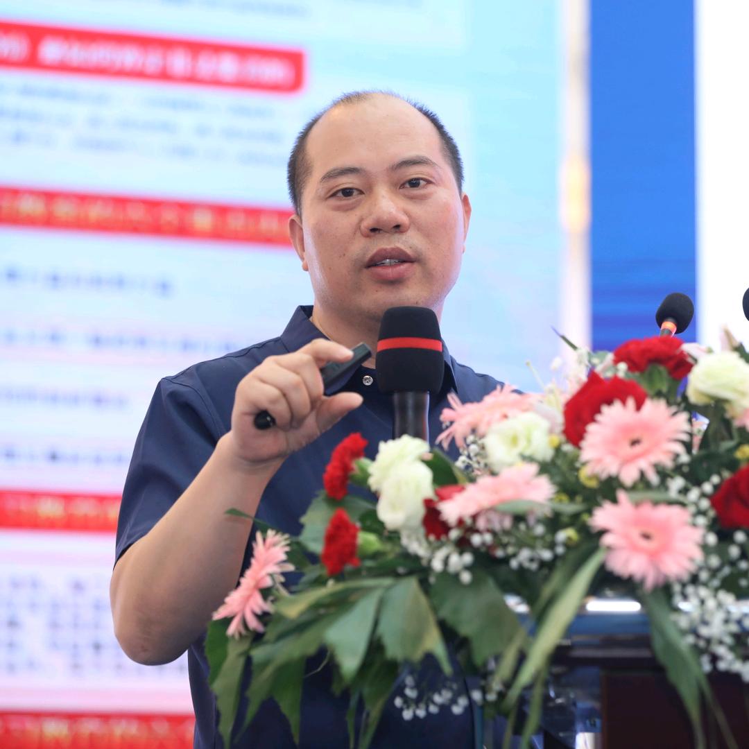 爱维系～邓云龙律师