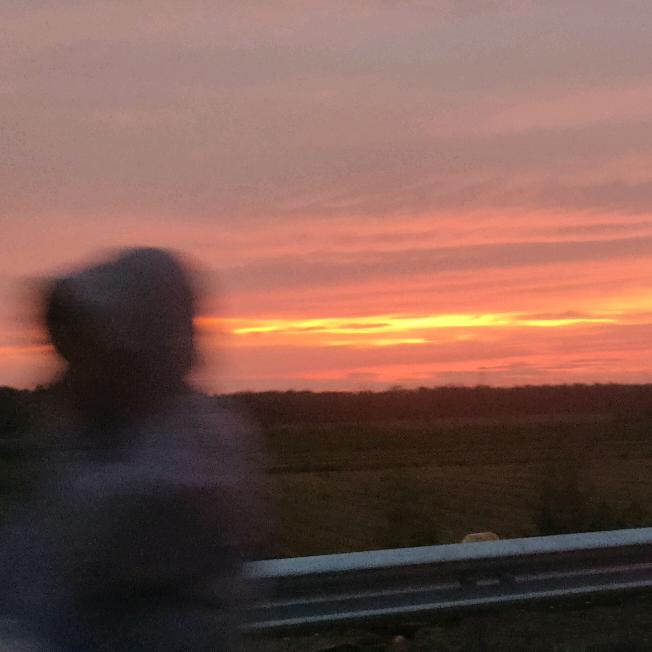 羽锋，悄然无声