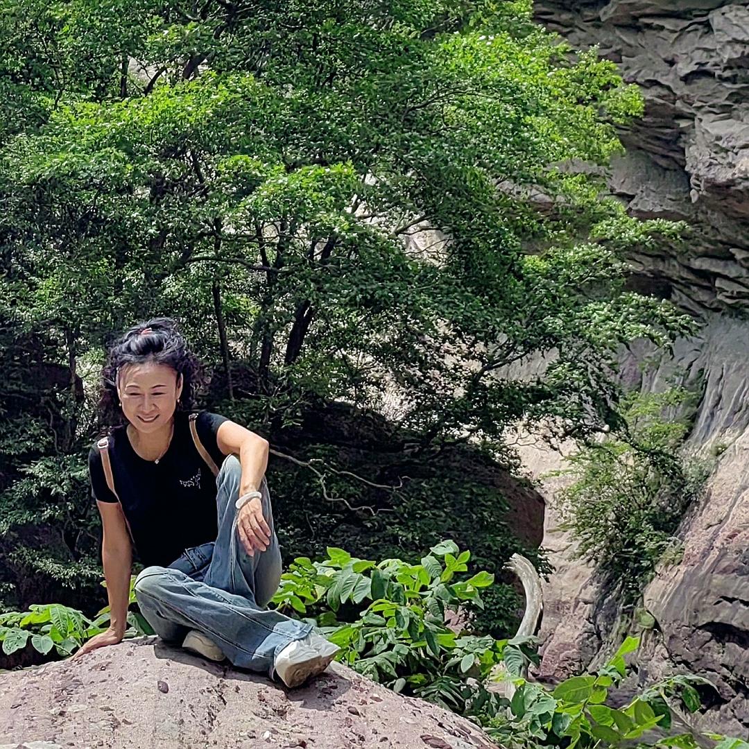 ღᩚ᭄黒鬱金香♑ꦿ࿐