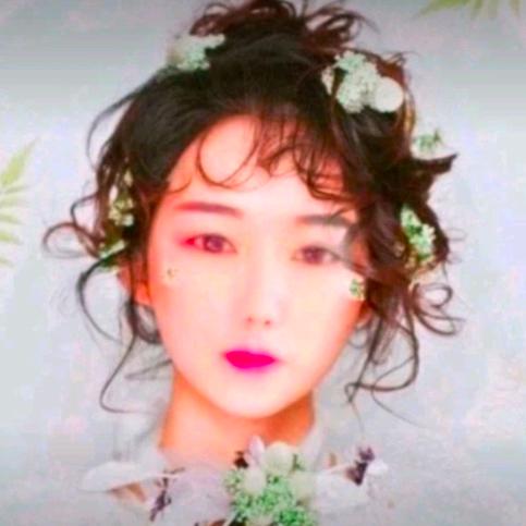 🌈草莓味少女🍓
