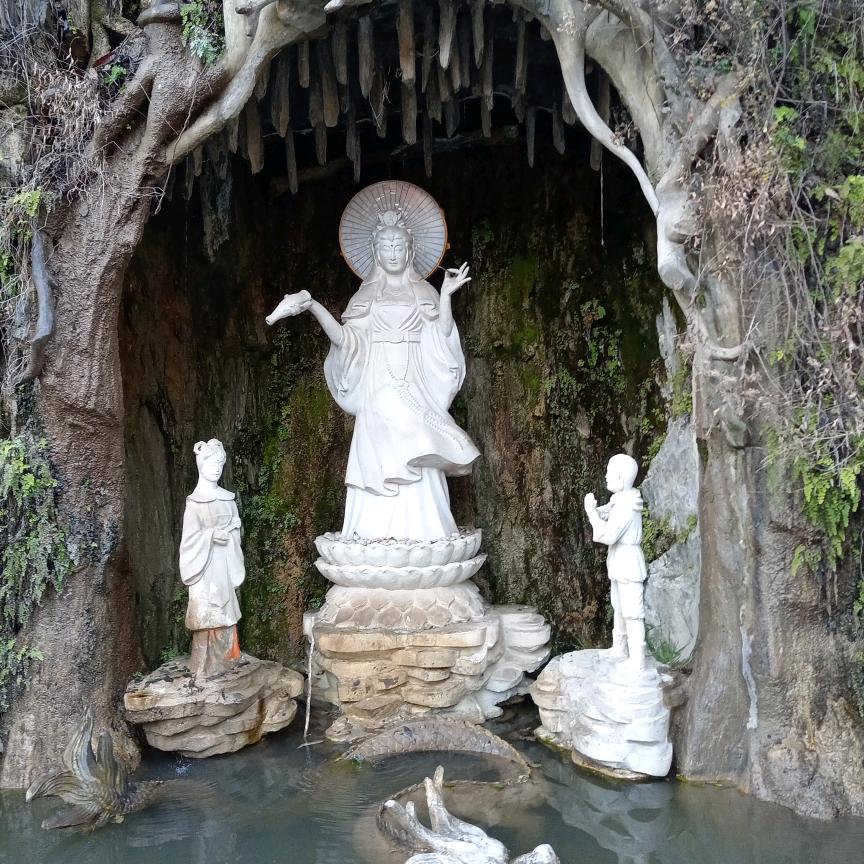 法门鑫隆餐饮服务队