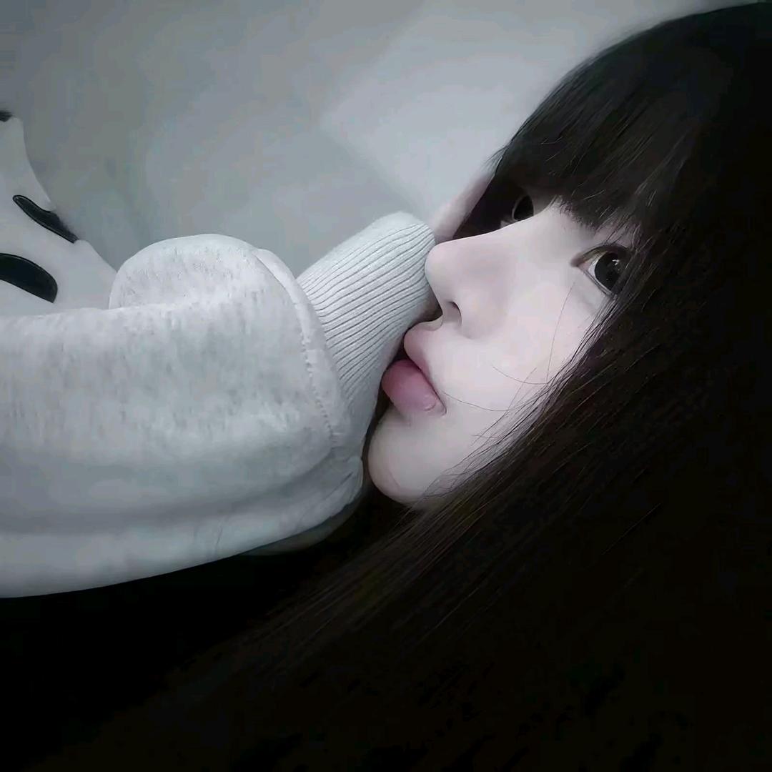 泪忧绪烟绵