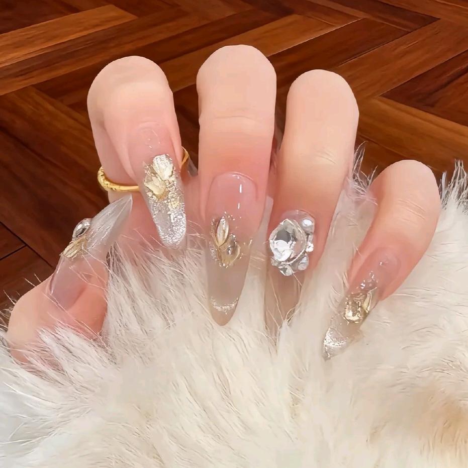 王金Nails