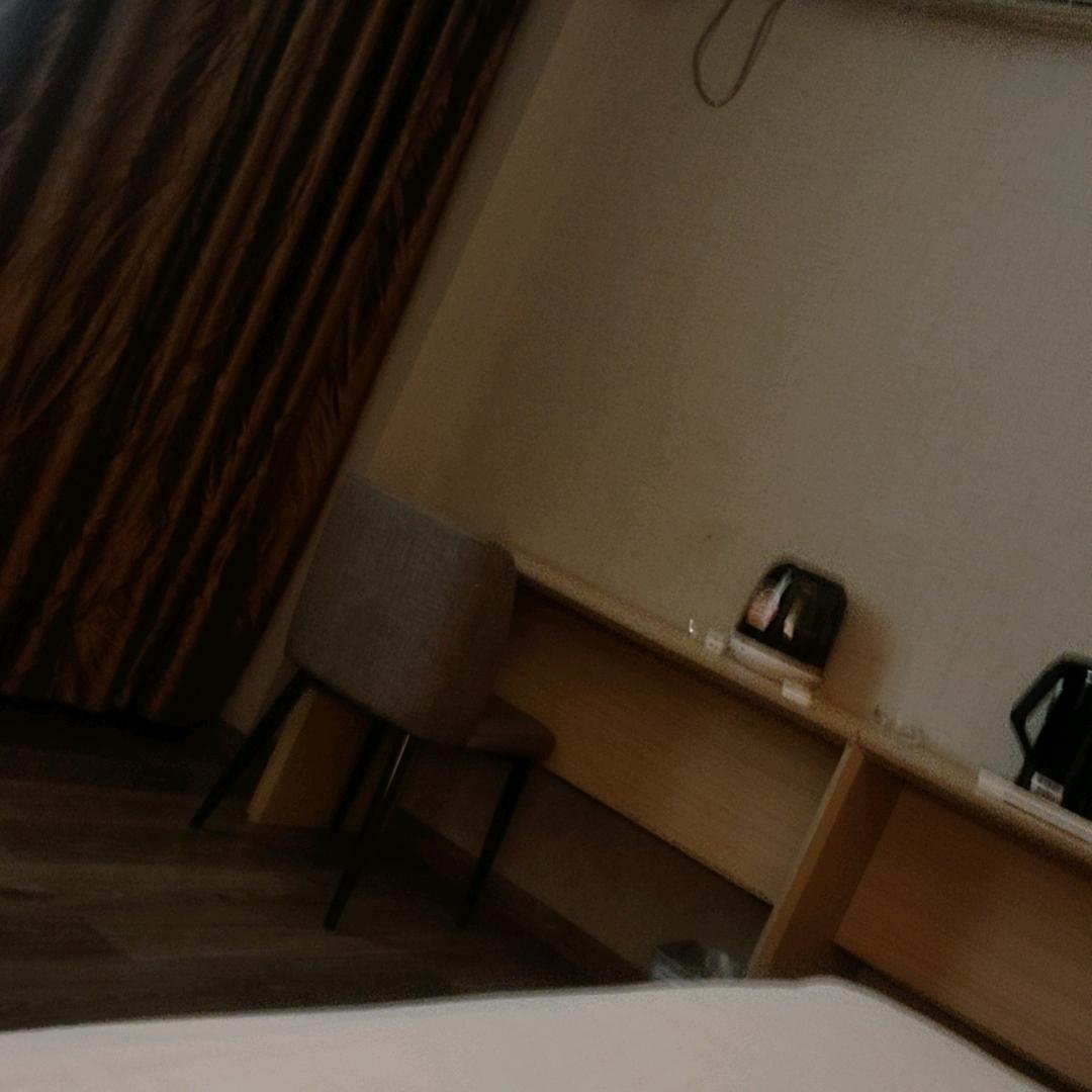 神秘人吃不饱