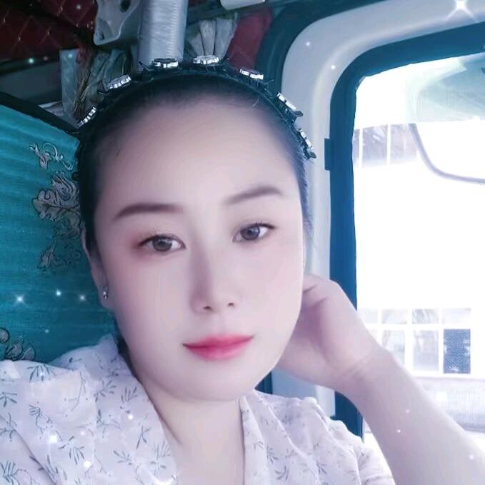 依依