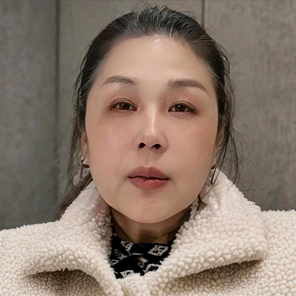 睛奶奶