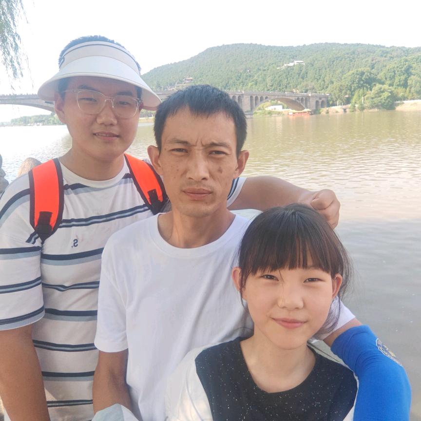 沈丘嘉伊水钻开孔（蓝天救援）