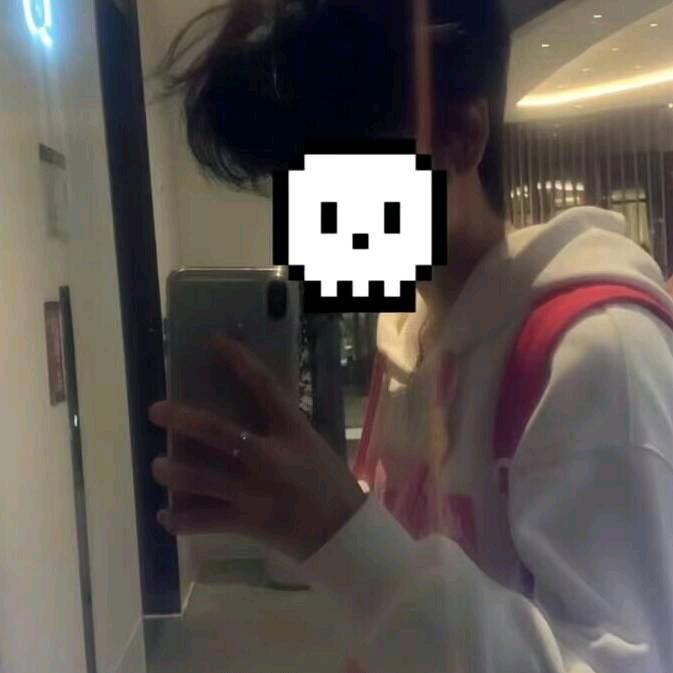 冷少.