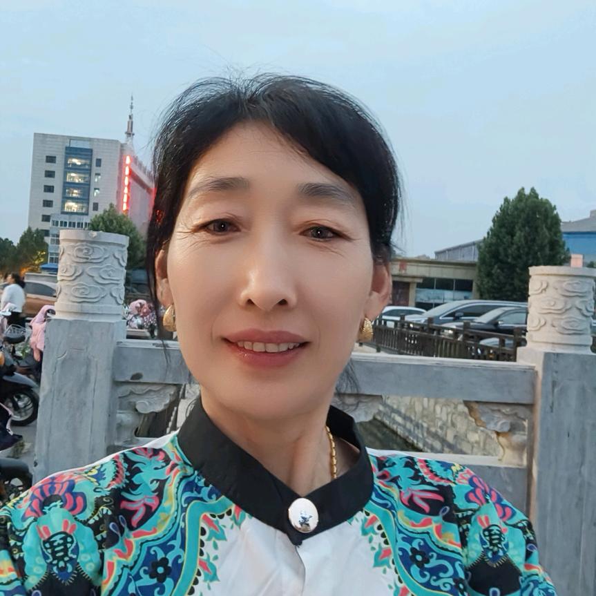 成武常桥一一狗肉西施（直播带货）