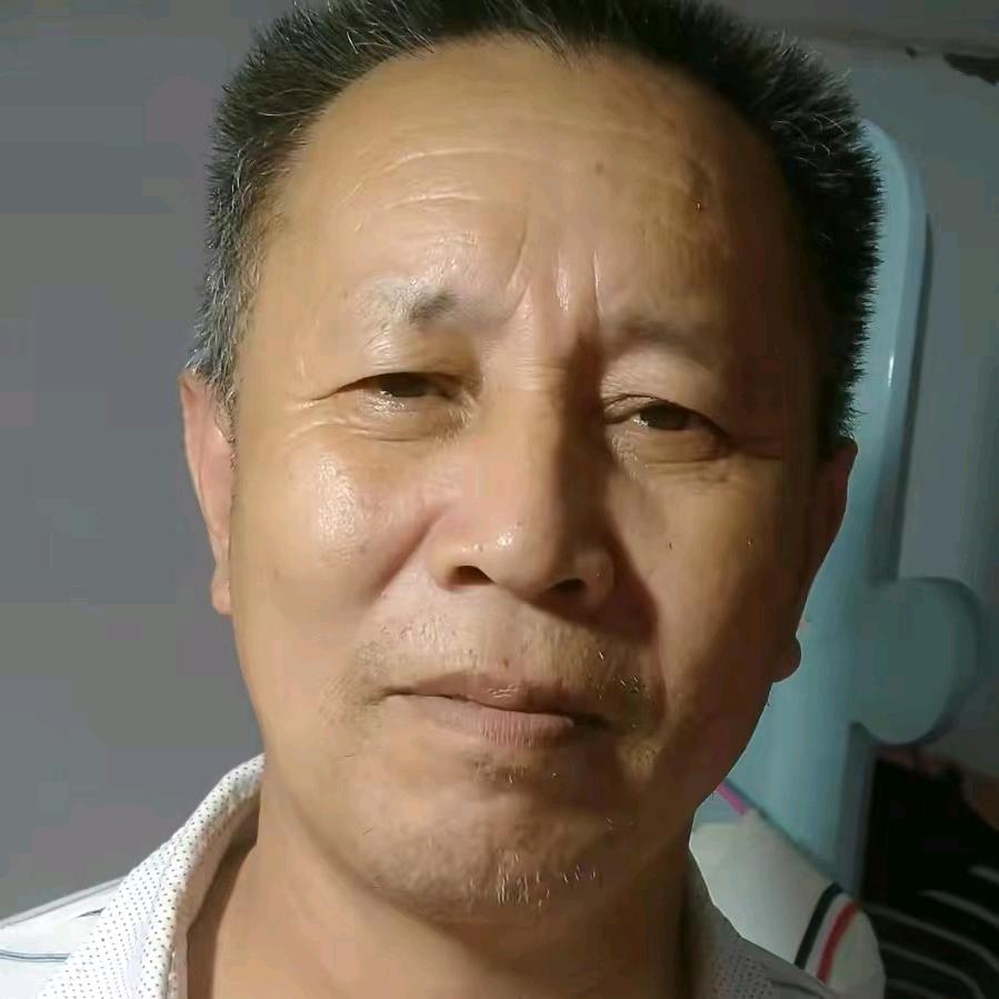 重庆：张大爷，《早上5-7点开播》