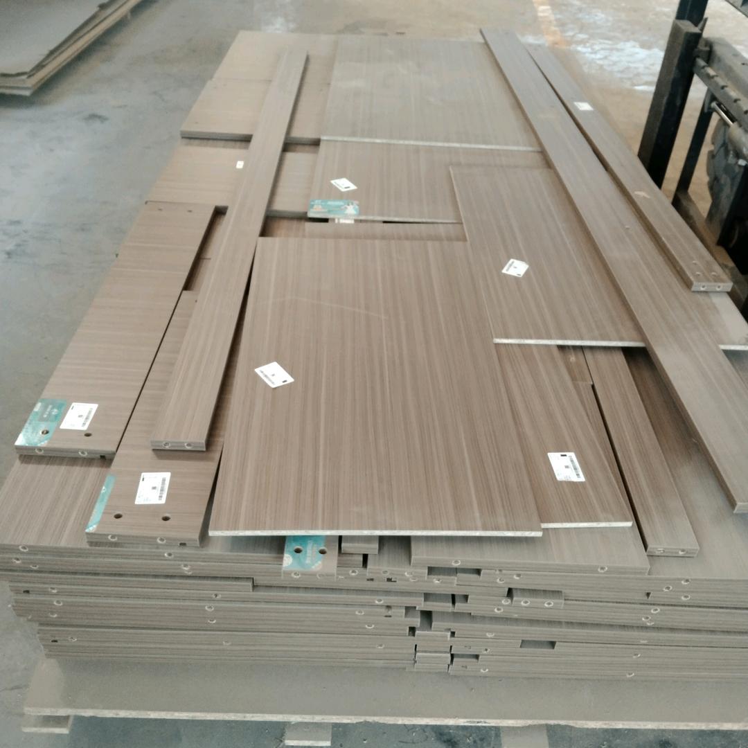 山东鲁鸢家居（原鲁丽精板全屋定制加工厂）