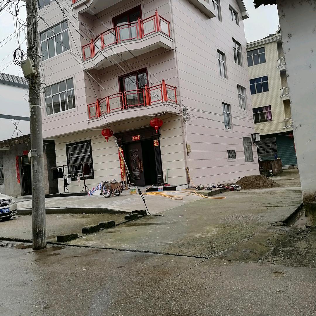 嗯ヽ(○^㉨^)ノ♪