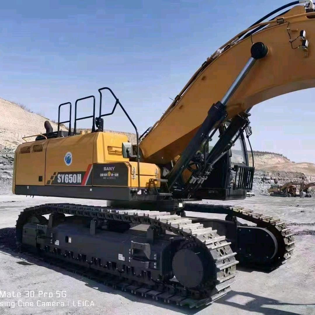 陈师傅开挖机只开腊挖机@抖音