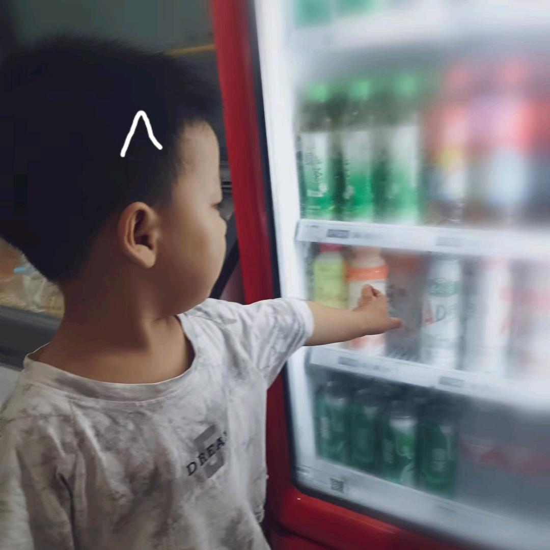 晨露洋