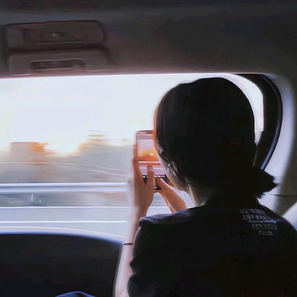 橘络络（关必回）