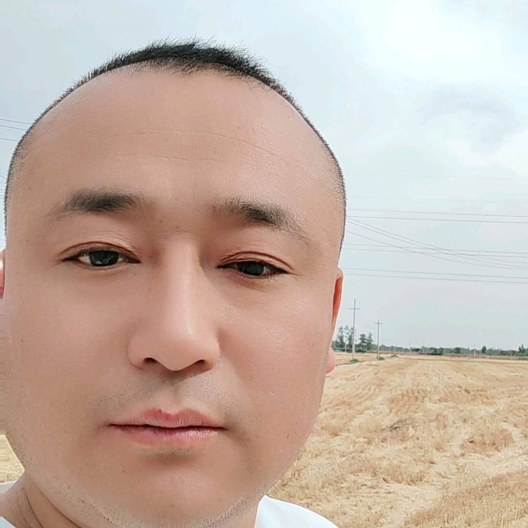 种地的小农民