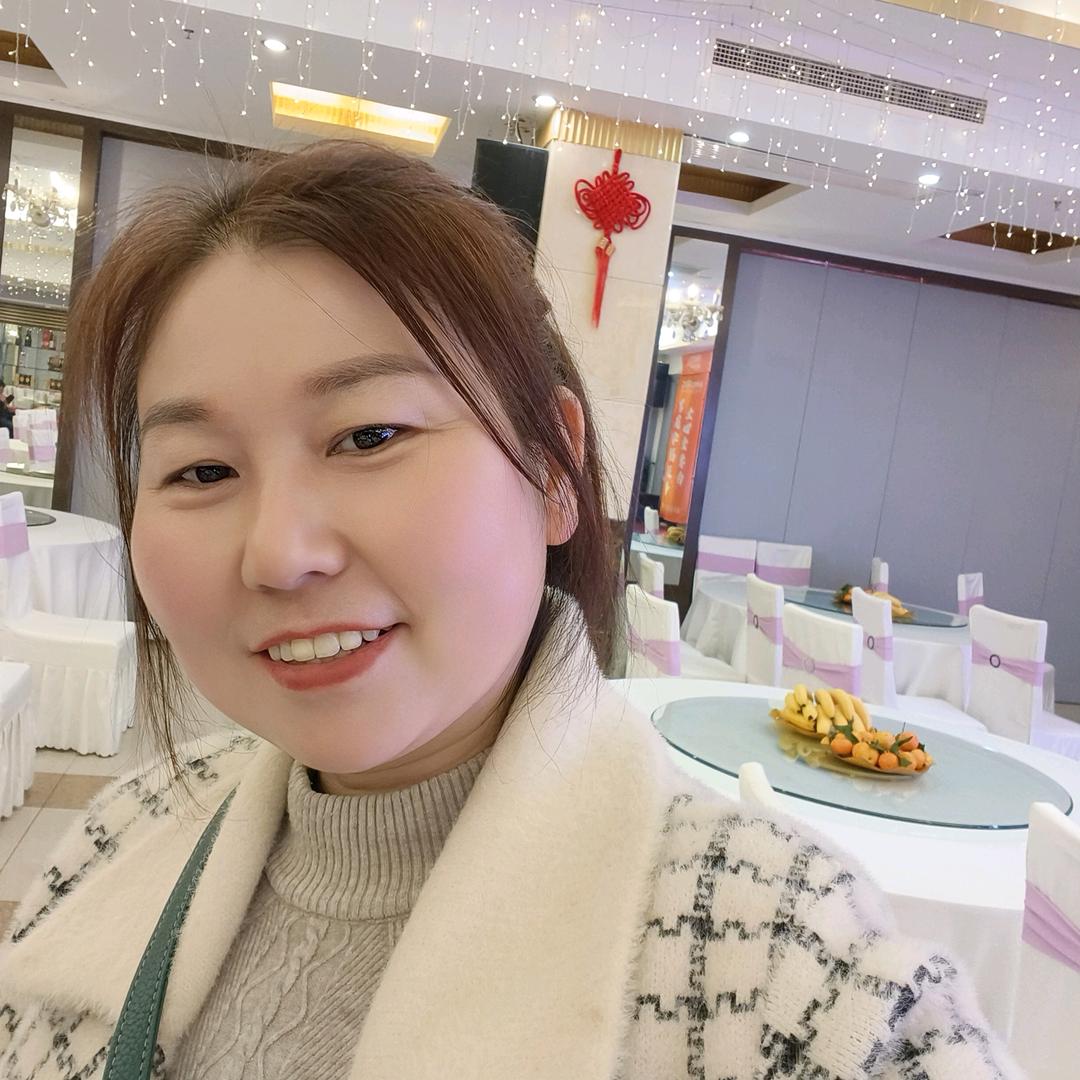 芳姐 （早上8:55开播）