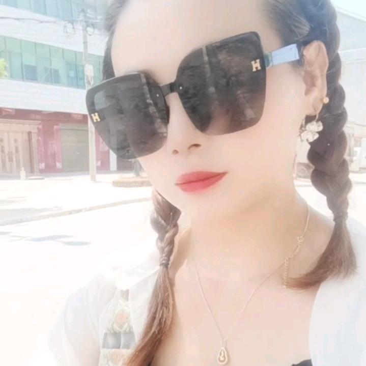 💞᭄₅̶₂̶᪲₀̶浅梦ꦿ٭࿐余生
