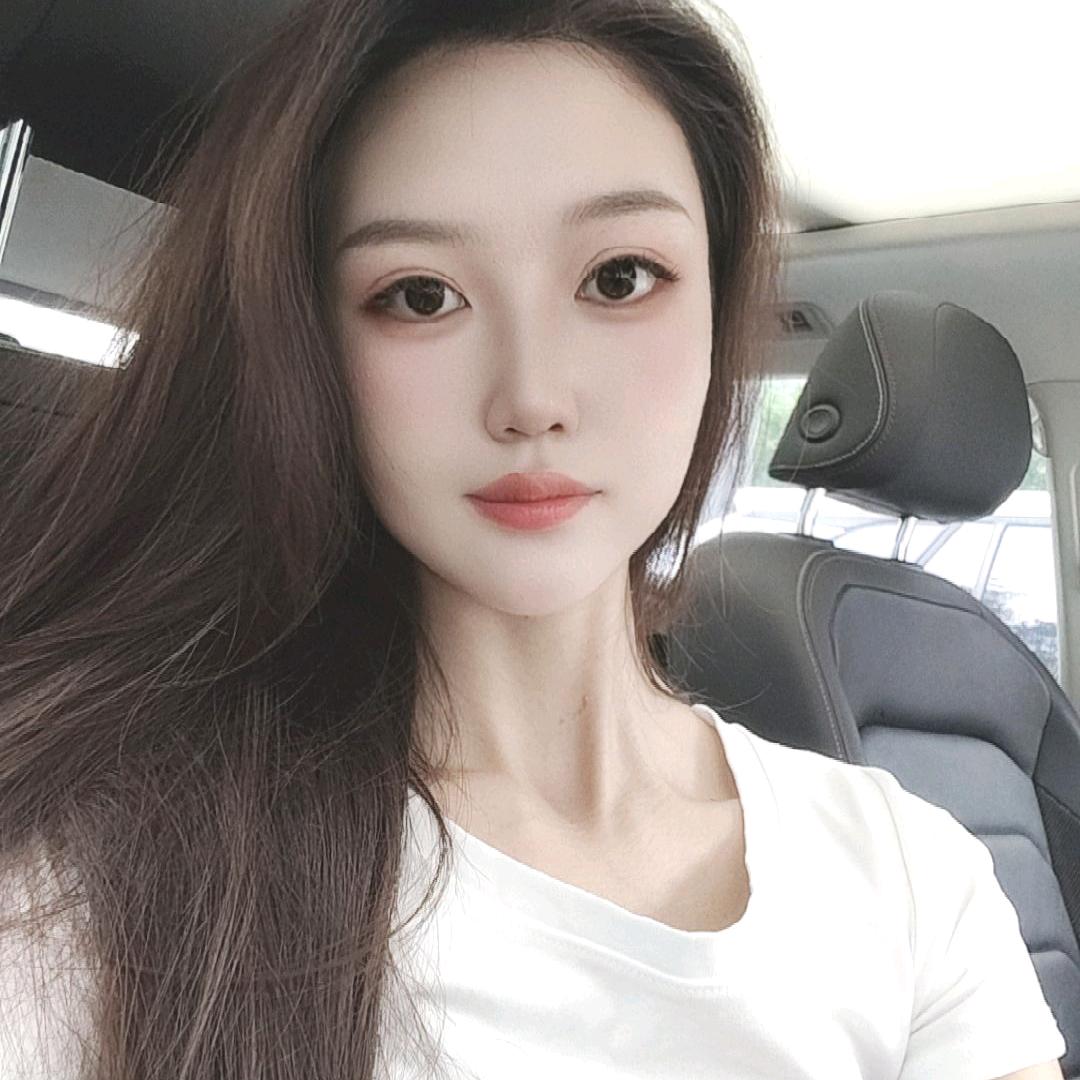 王  哪跑( ͡° ͜ʖ ͡°)✧