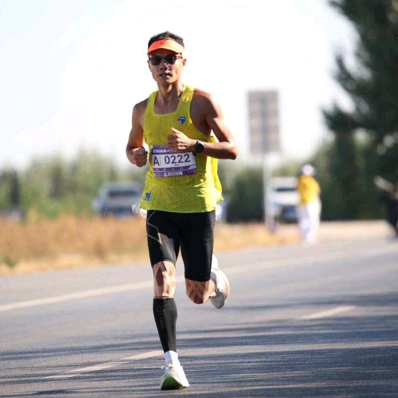 小稳哥爱跑步『八零后有个健将梦』