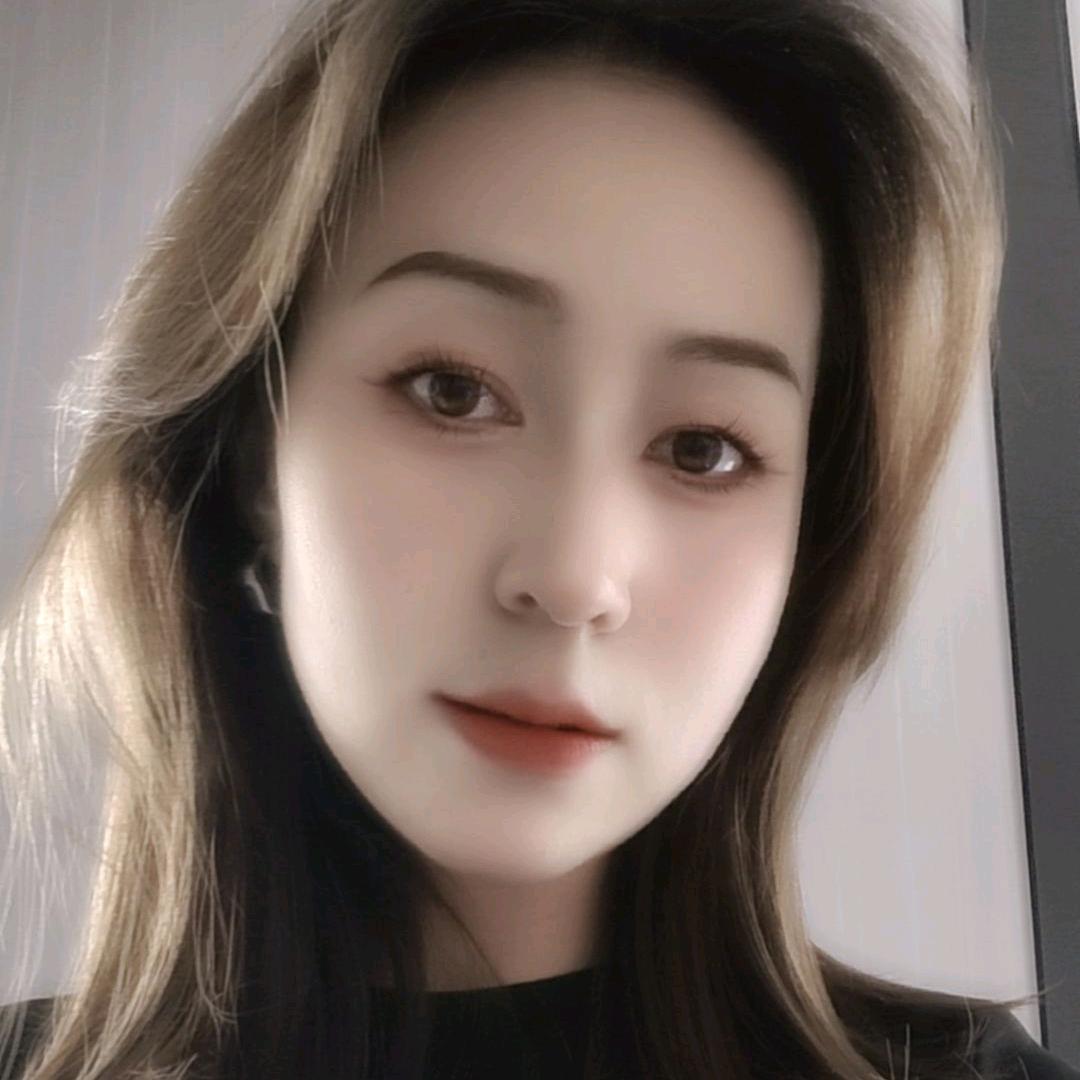 莫小主