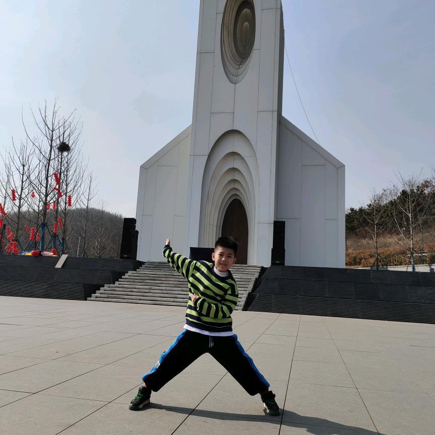 阳光男孩👦🏻