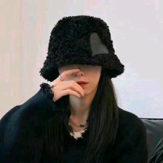 哇塞  一个妹