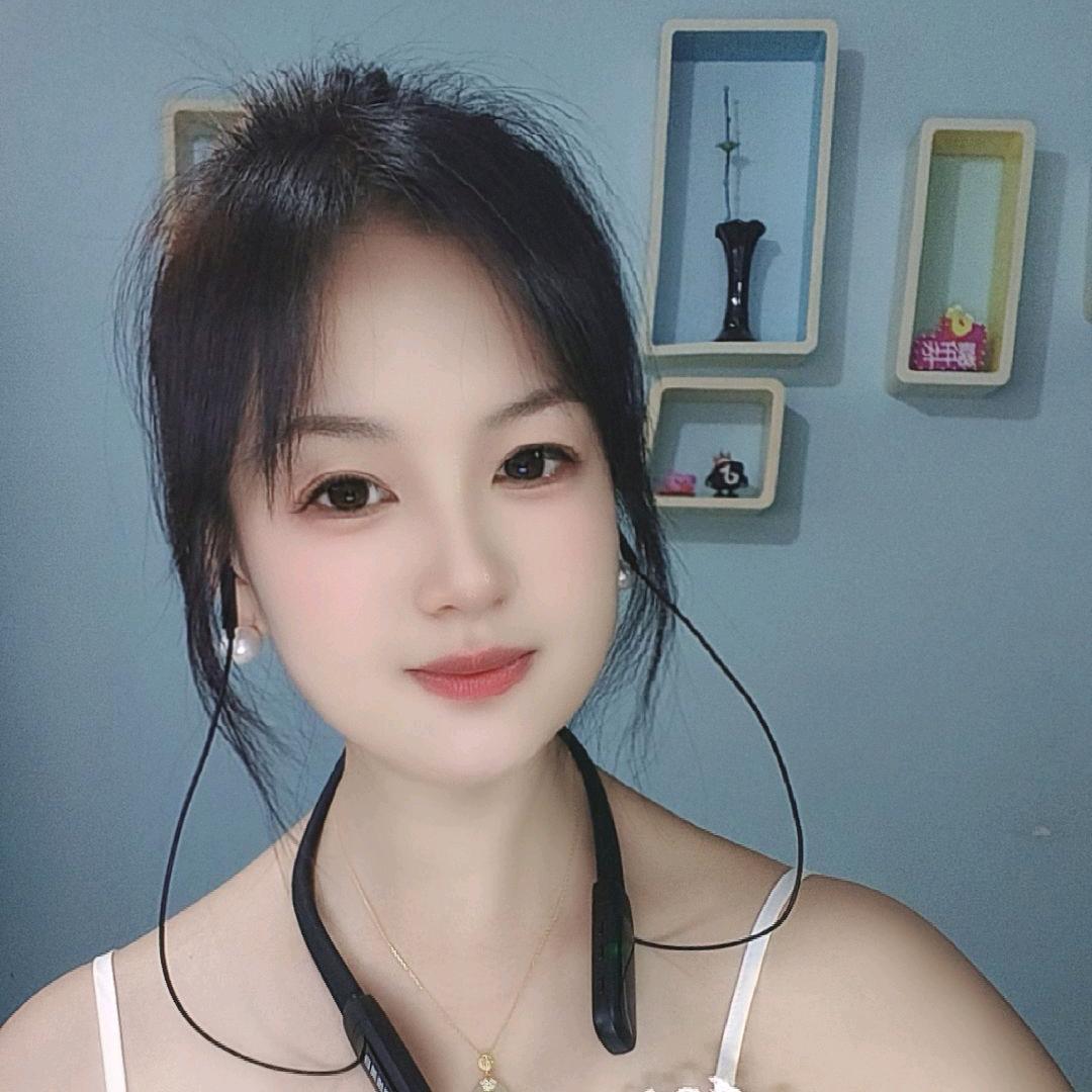 盈盈