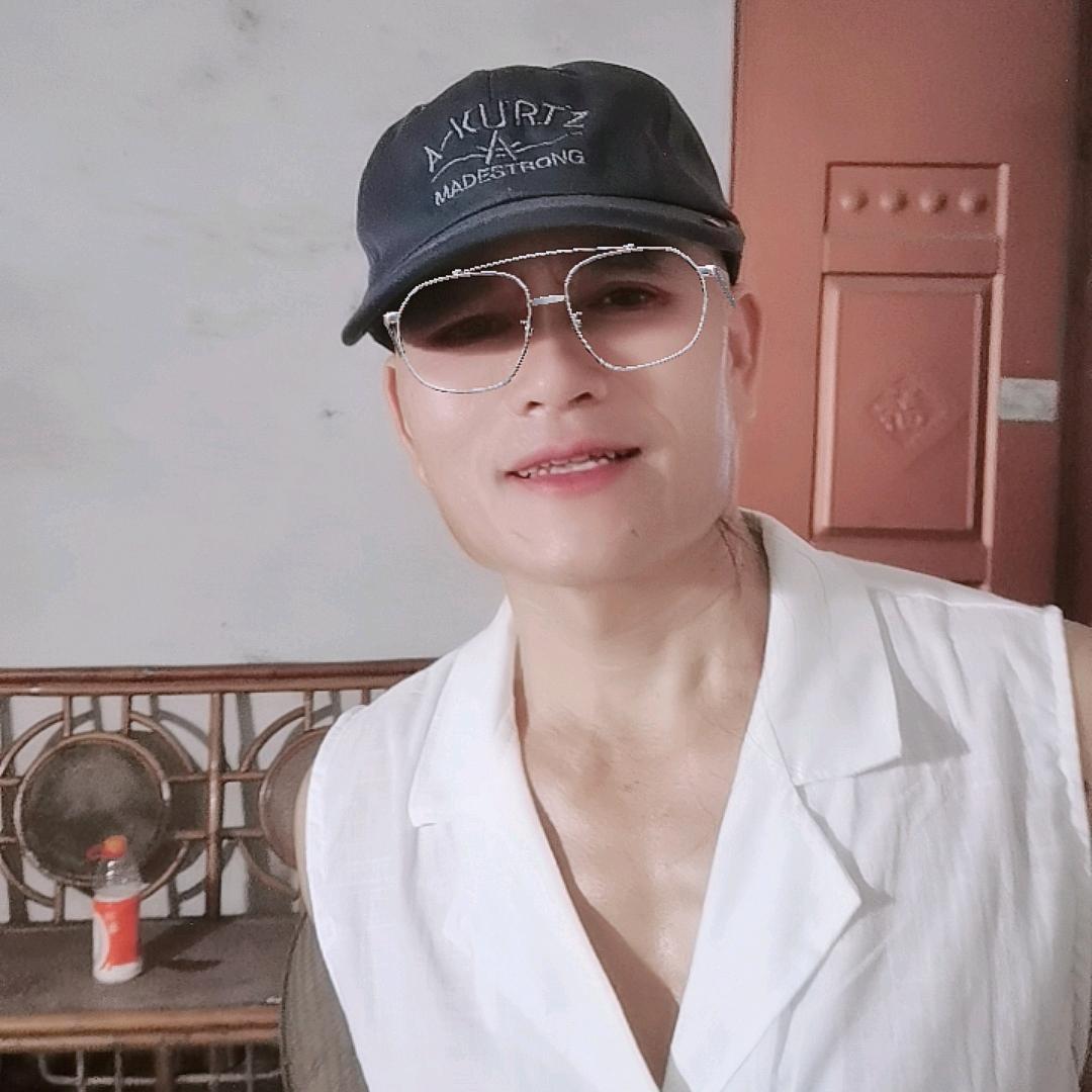 欣然爸晚上9.10开播