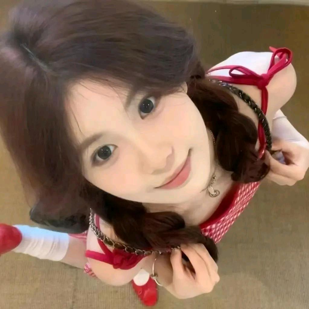 Llllluo雪鱼.