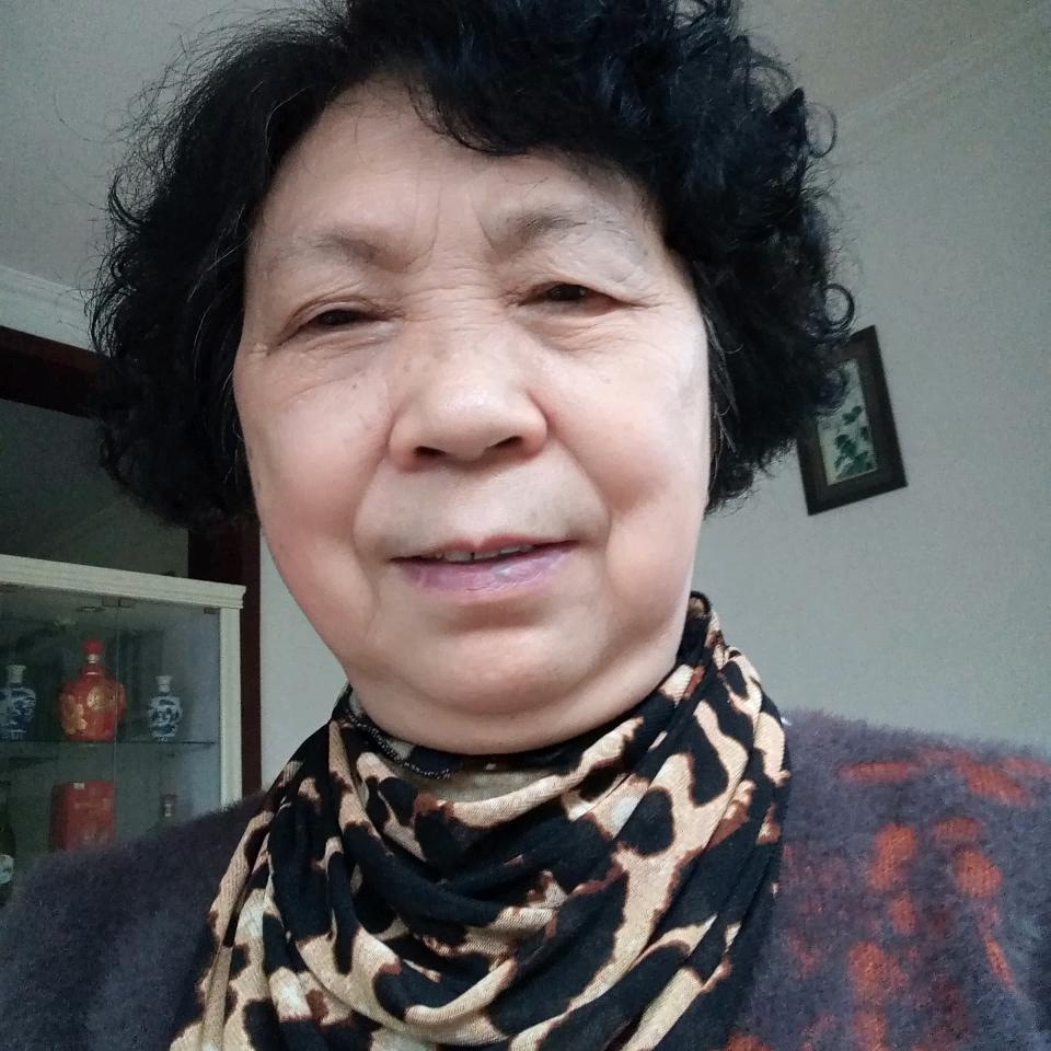 龙池: