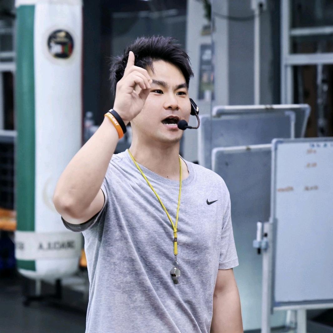 阿德(AD)-赫菲斯健身Fitness