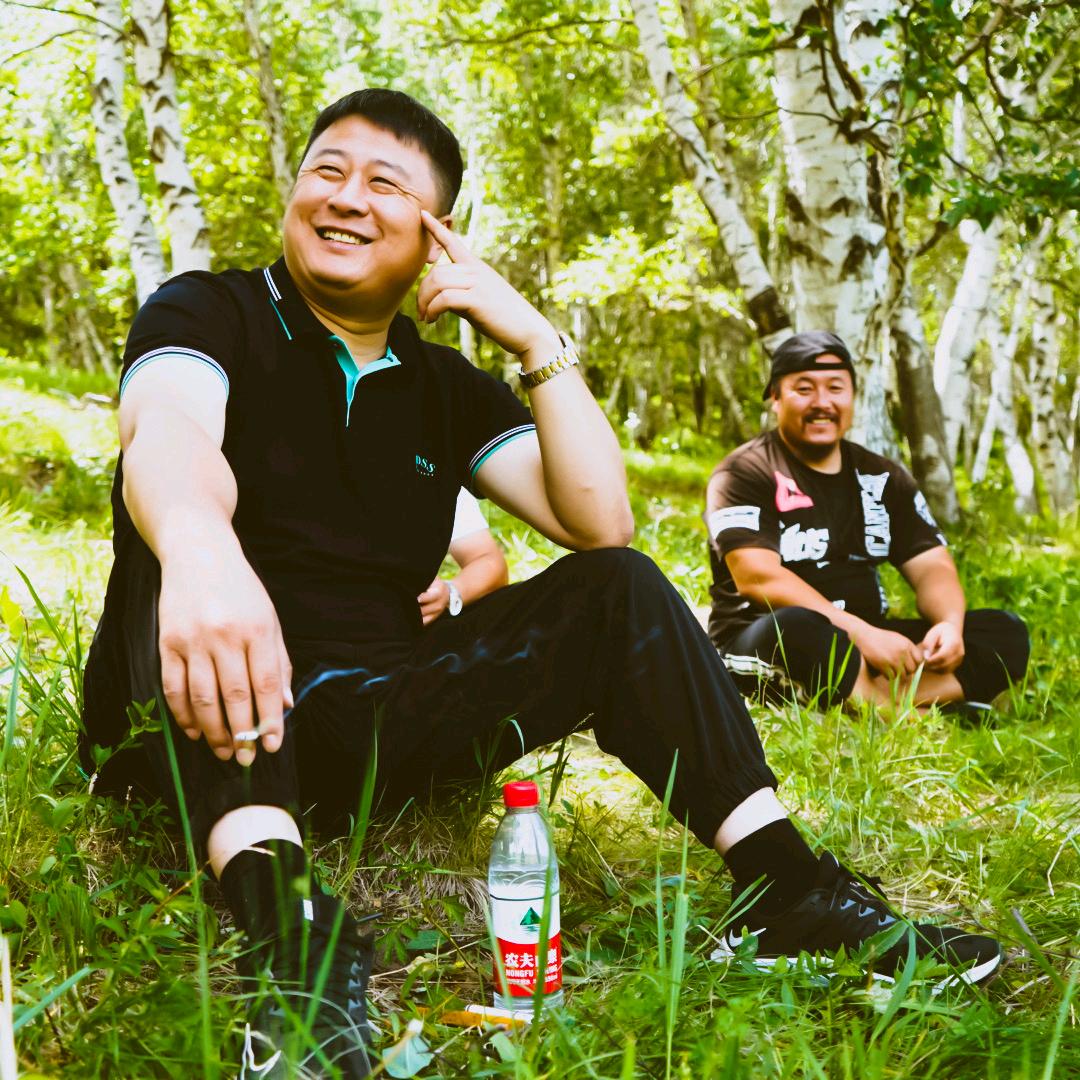 天津利哥：硅橡胶，中空板生产厂家